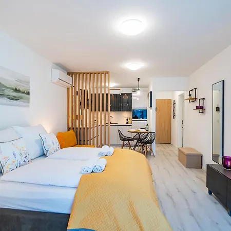 Myflat Wave Beach43 * Siófok